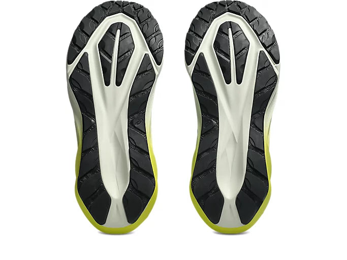 ASICS NOVABLAST 5