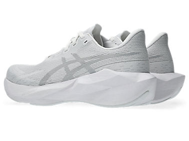 Novablast 6 Women's Shoes