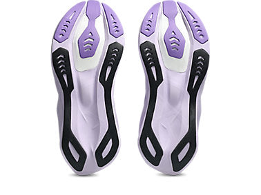 Novablast 6 Women's Shoes