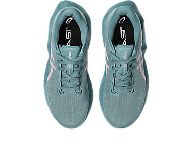 Novablast 6 Women's Shoes