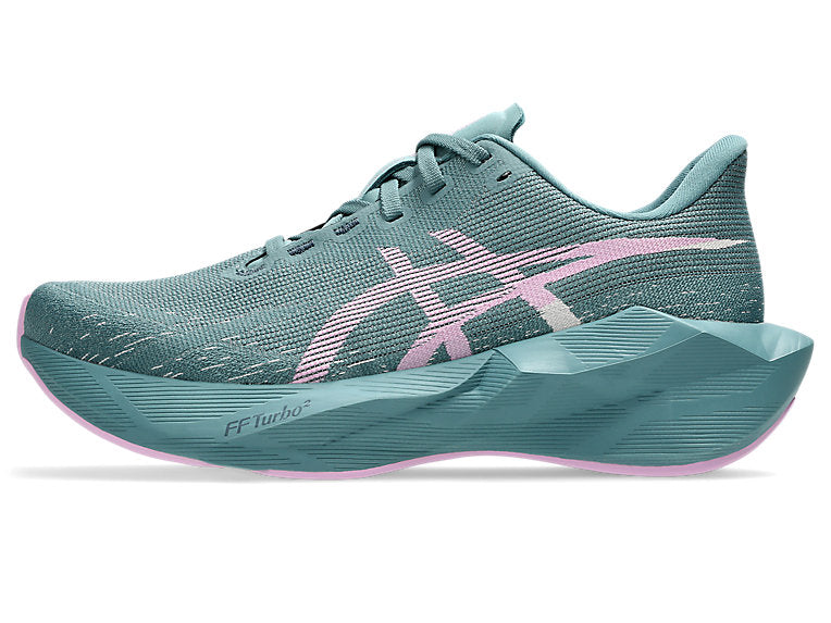 Novablast 6 Women's Shoes