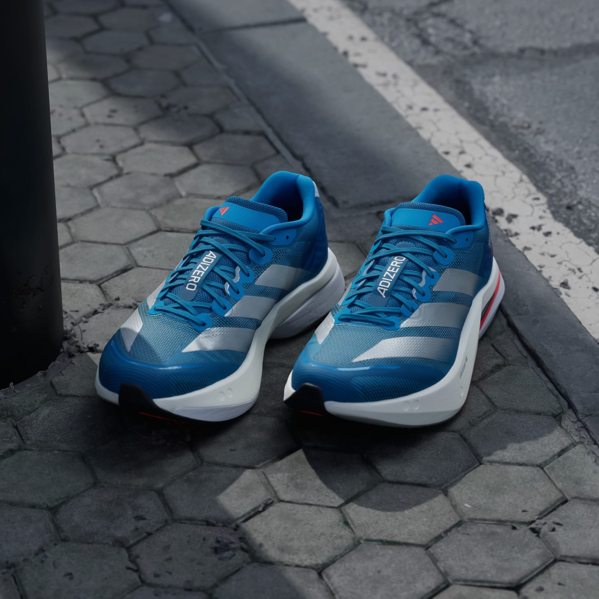 ADIZERO BOSTON 13