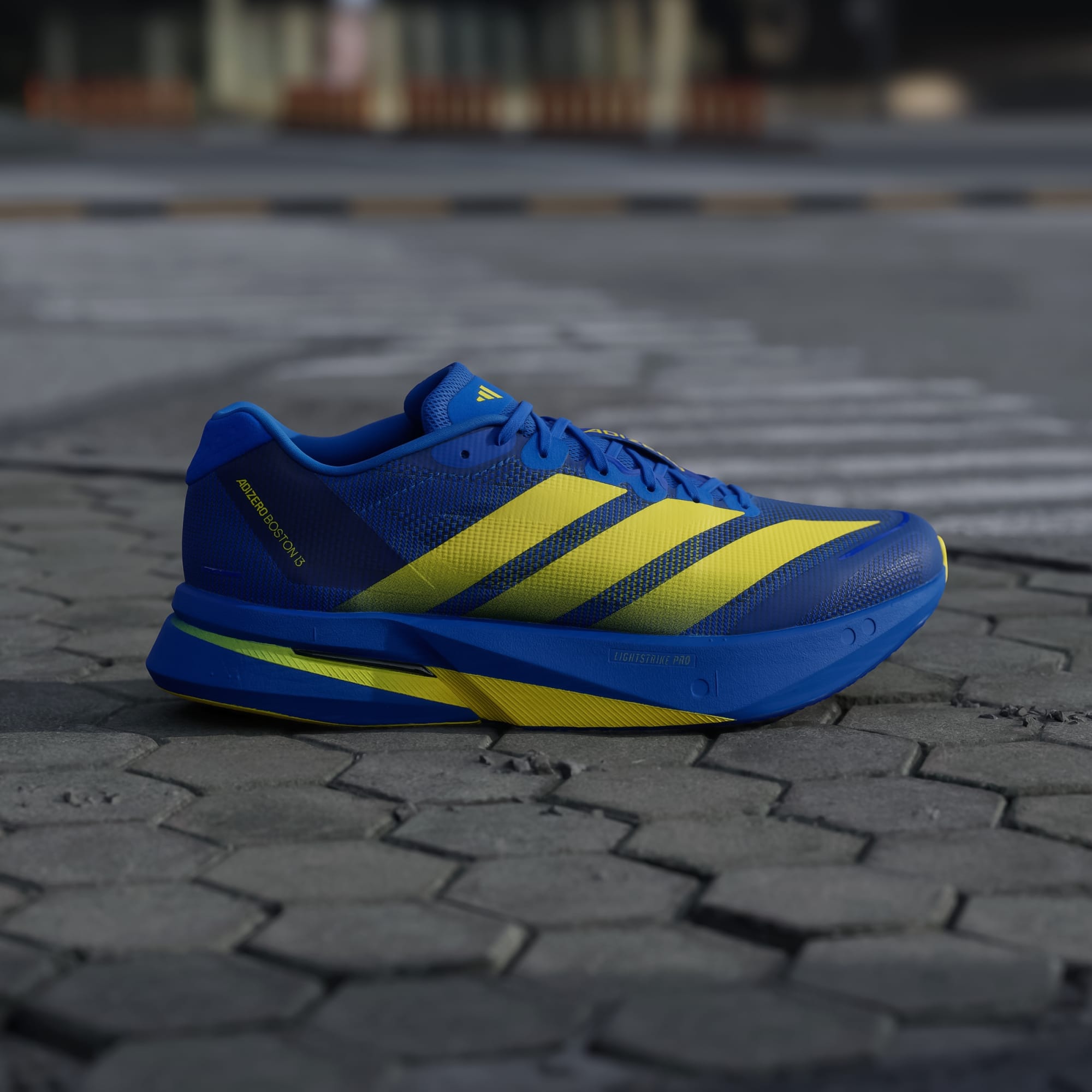 ADIZERO BOSTON 13