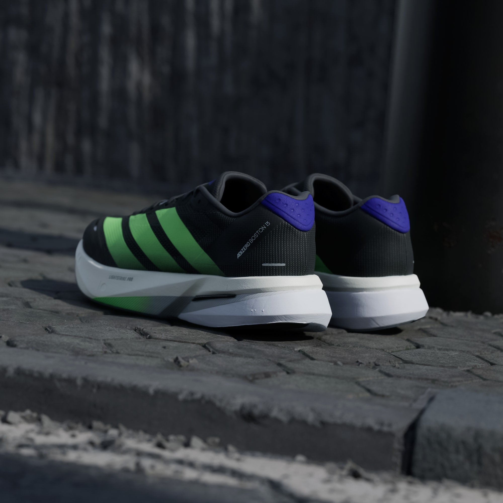 ADIZERO BOSTON 13