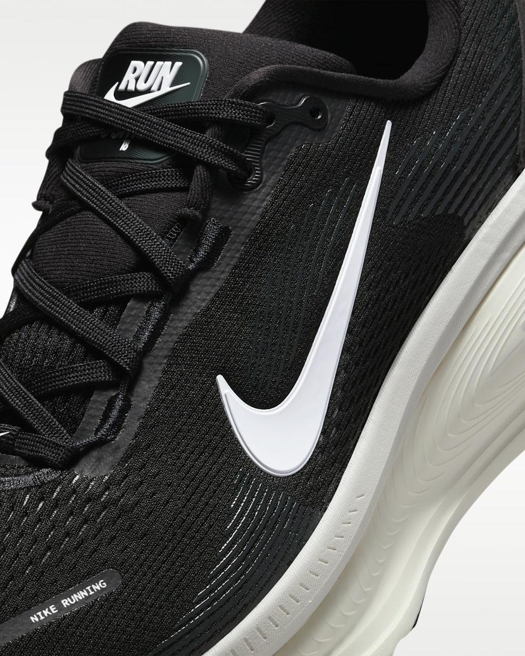 Nike Vomero 18