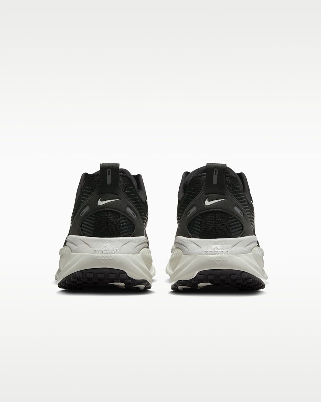 Nike Vomero 18