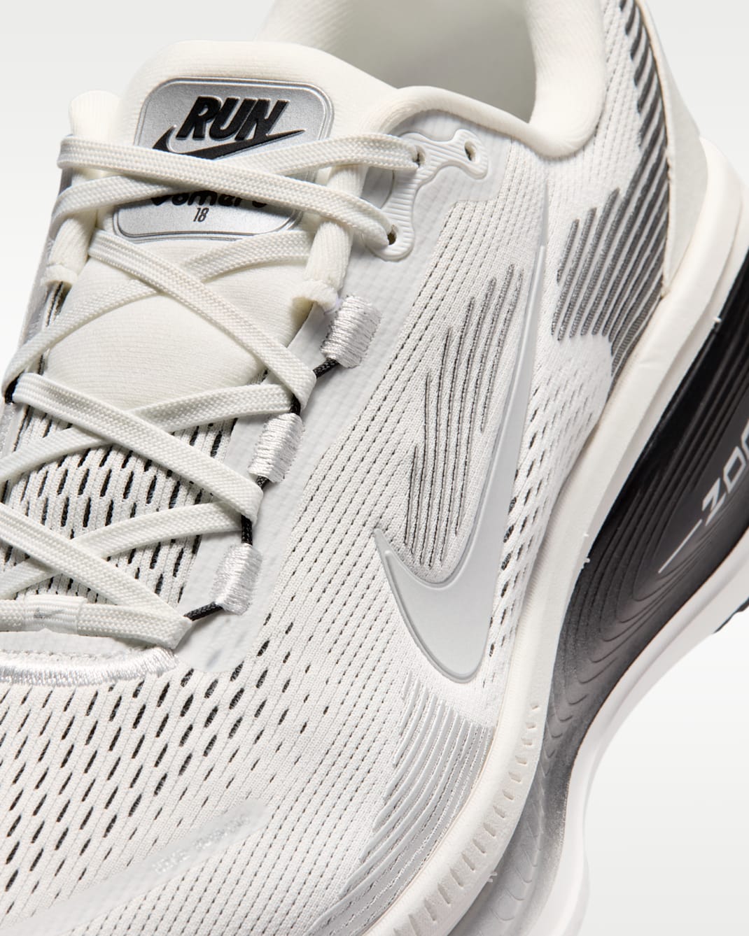 Nike Vomero 18