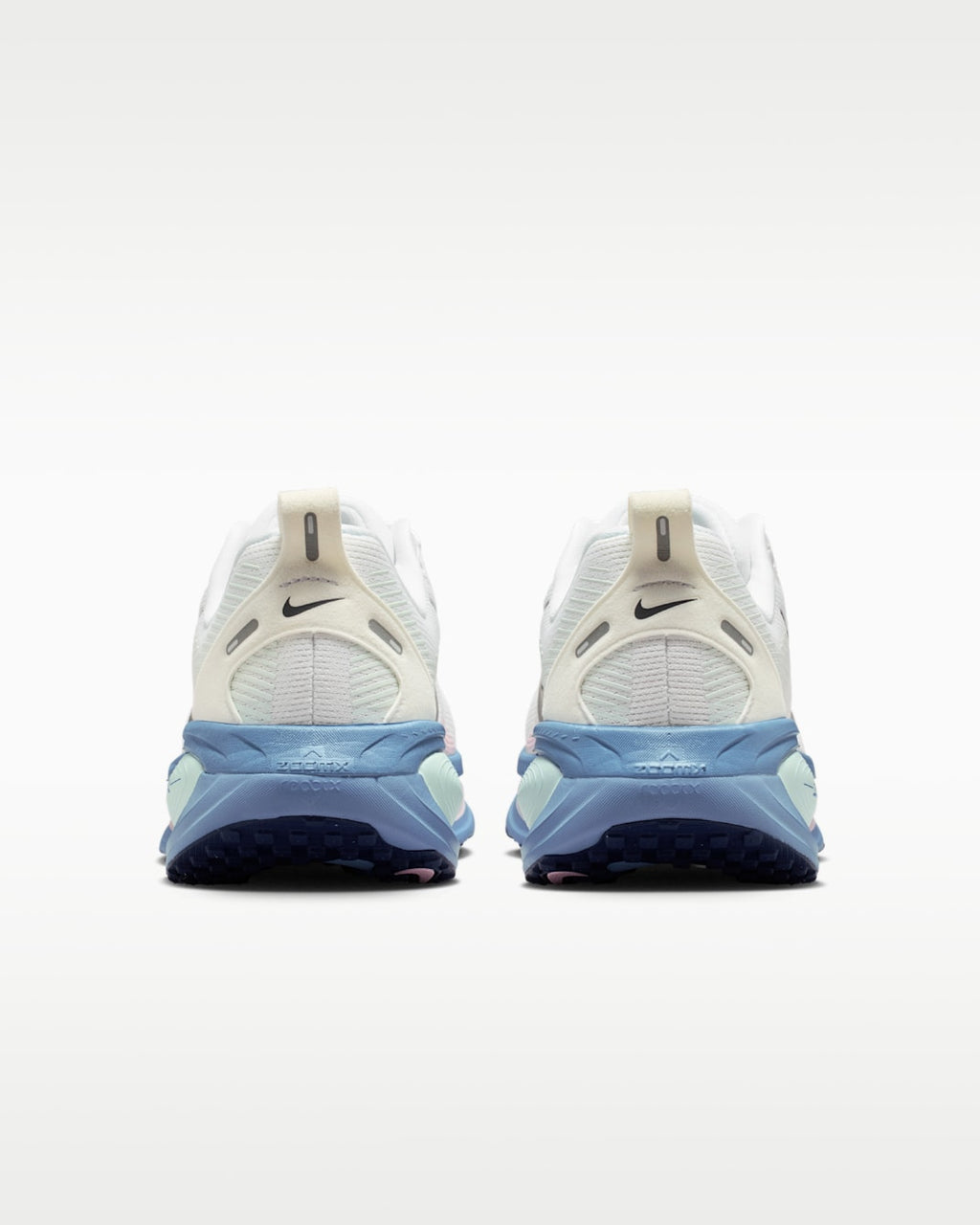 Nike Vomero 18