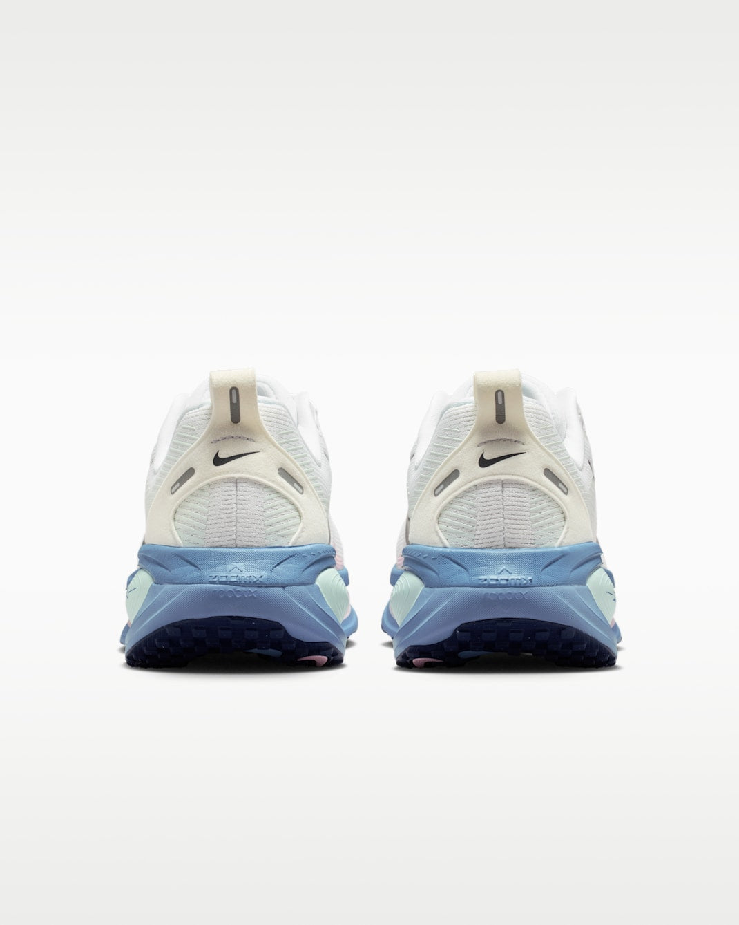 Nike Vomero 18