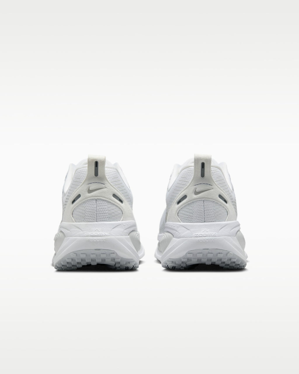 Nike Vomero 18