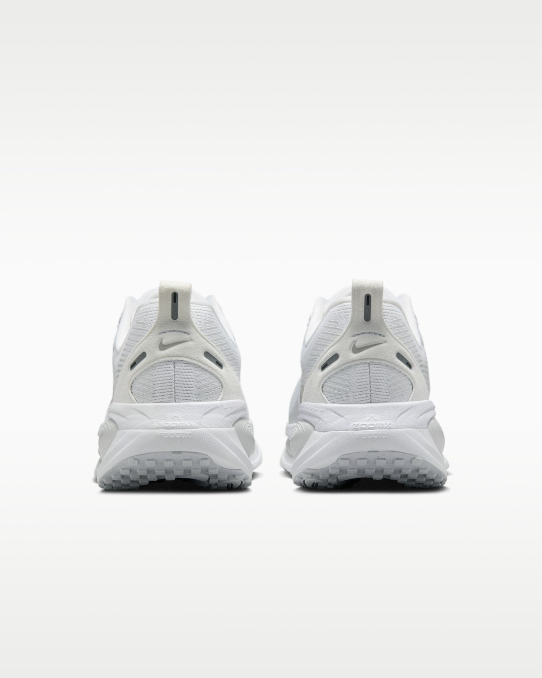 Nike Vomero 18