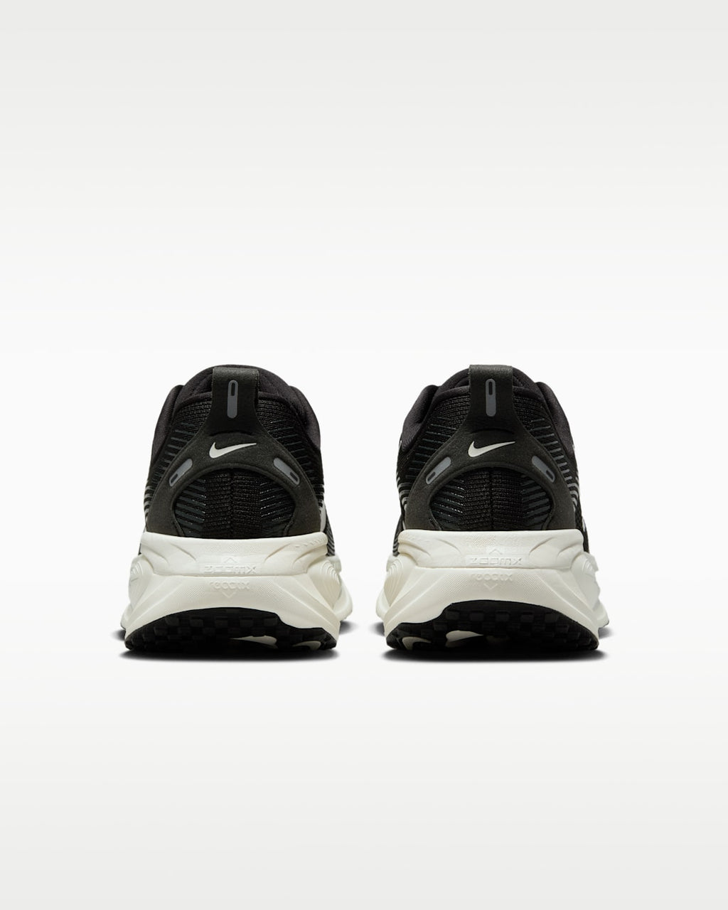 Nike Vomero 18