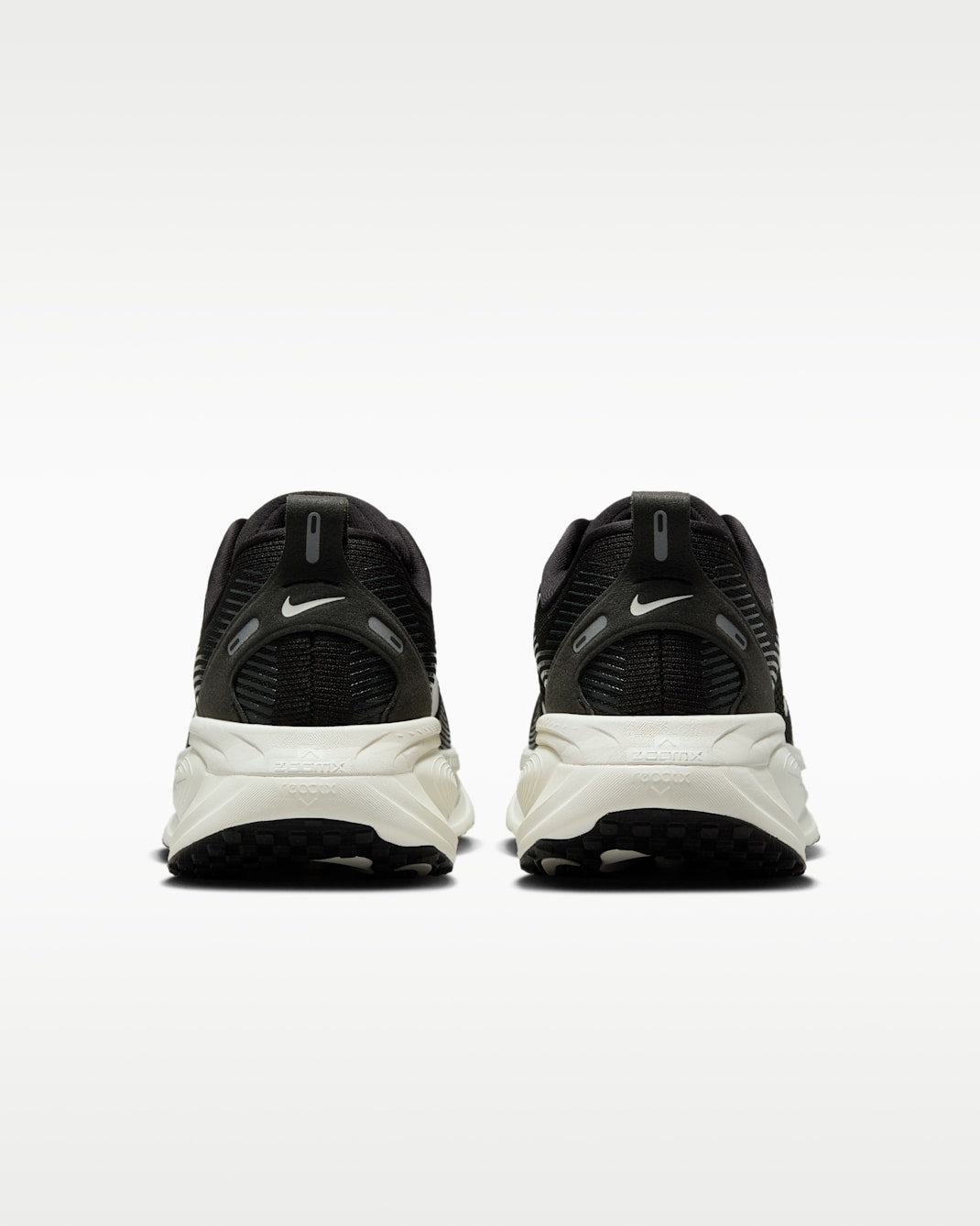 Nike Vomero 18