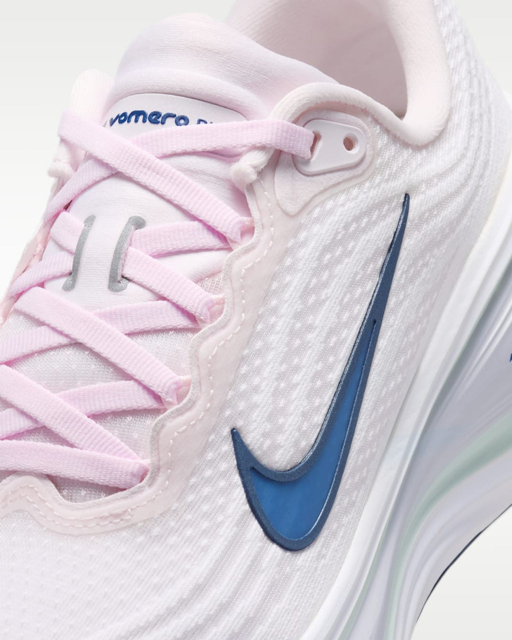 Nike Vomero Plus