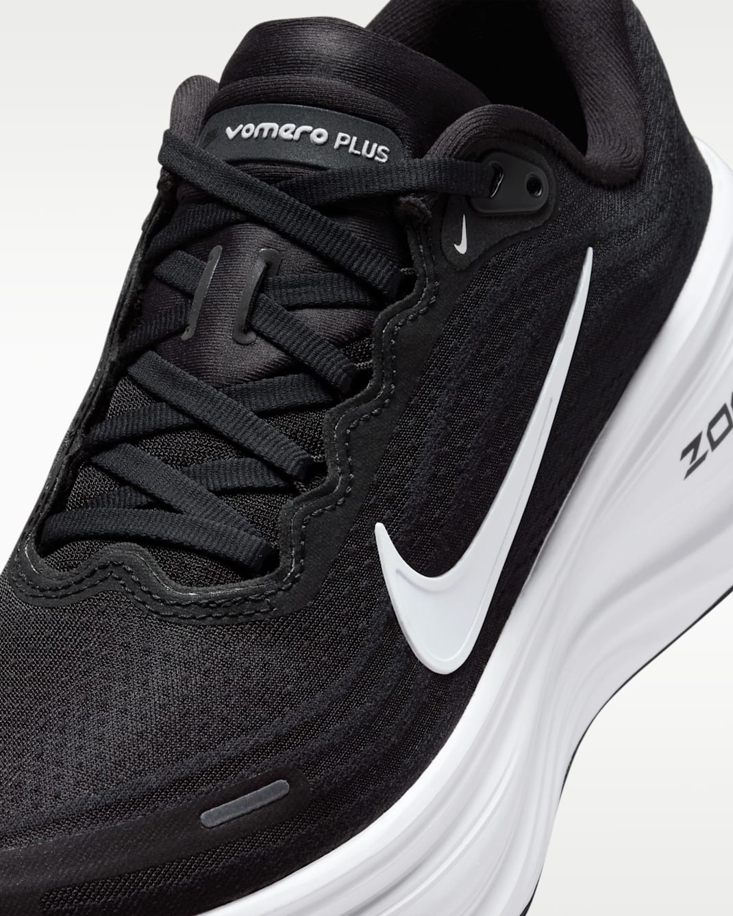Nike Vomero Plus